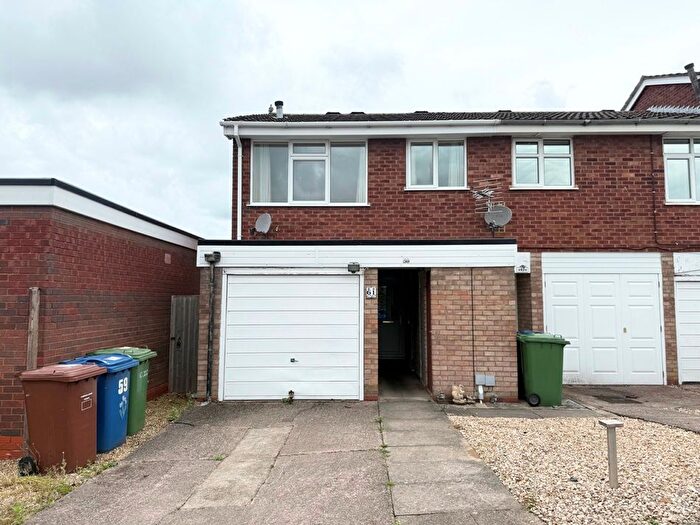 1 Bedroom Maisonette To Rent In Longacres, Rawnsley, WS12