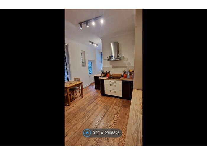 1 Bedroom Flat To Rent In Elmhurst Mansions, London, SW4