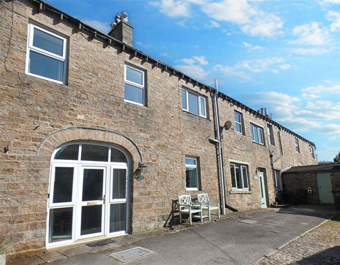 2 Bedroom Terraced House For Sale In Winville Mews, Leyburn, DL8