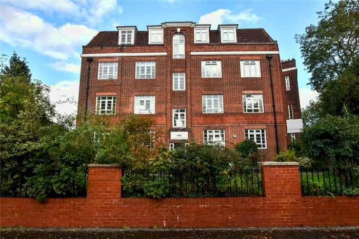 2 Bedroom Apartment To Rent In Wilmslow Road, Didsbury, Manchester, M20