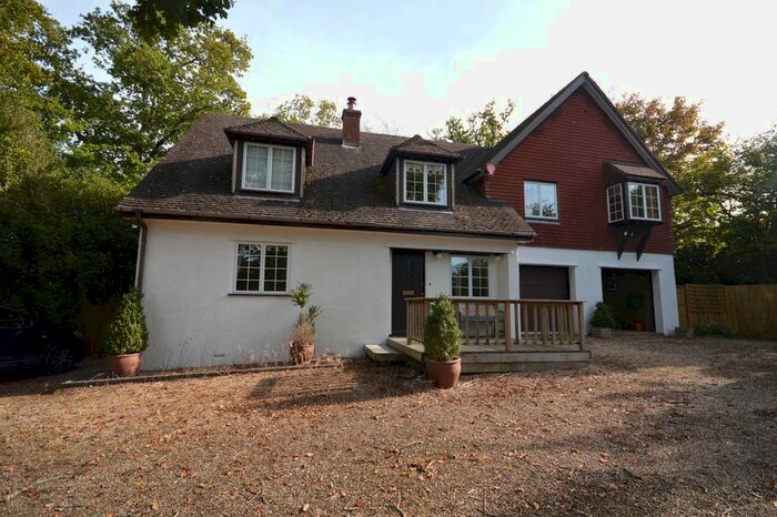 3 Bedroom Detached House To Rent In Dock Lane, Beaulieu, Brockenhurst, Hampshire, SO42