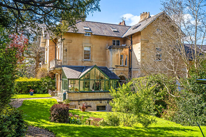 3 Bedroom Semi Detached House For Sale In Sydney Road, Bath, BA2