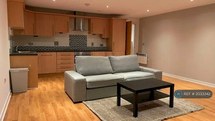 2 Bedroom Flat To Rent In Lancefield Quay, Glasgow, G3