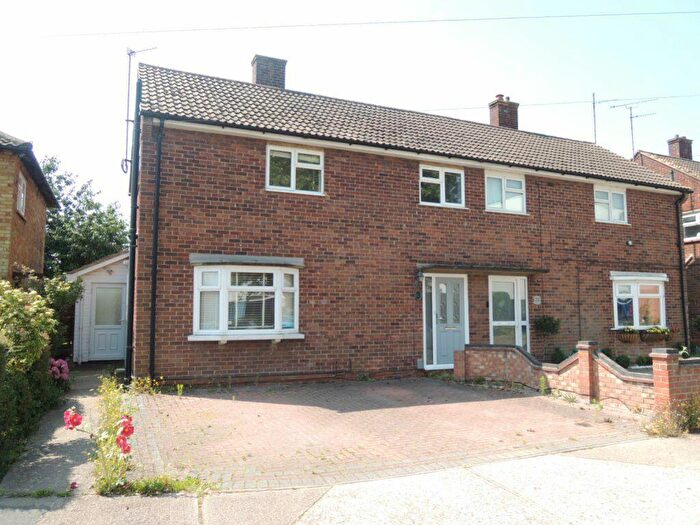 3 Bedroom House To Rent In Greenstead, CO4