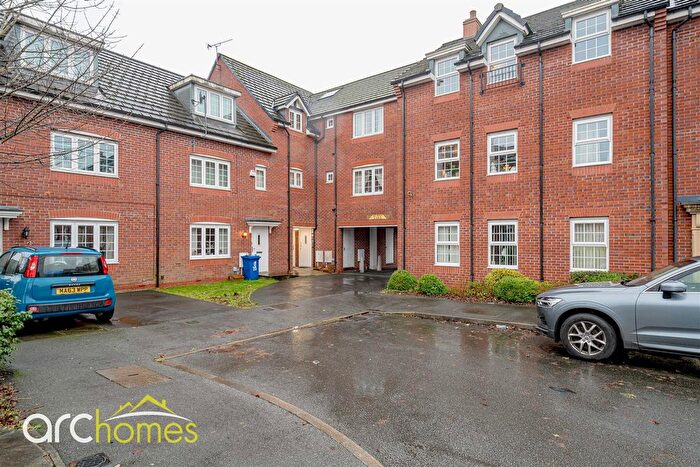 2 Bedroom Flat For Sale In Brentwood Grove, Leigh, WN7