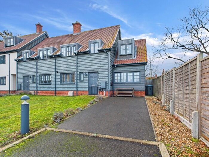 3 Bedroom End Terrace House For Sale In Oaks Court, Thorpeness, IP16