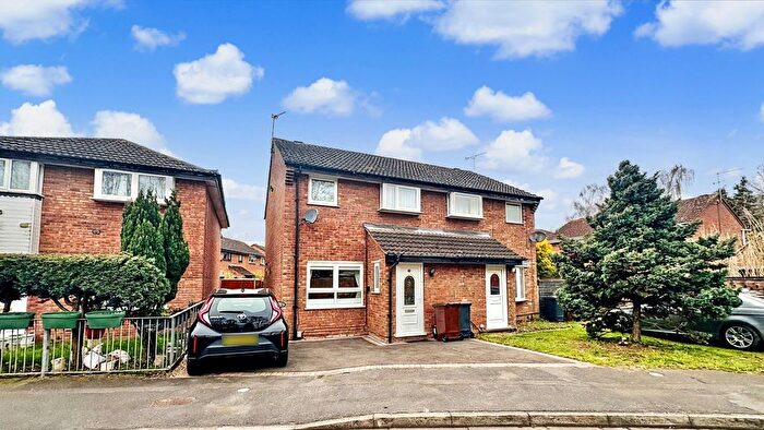 3 Bedroom Semi Detached House For Sale In Lindholme Road, Lincoln, LN6