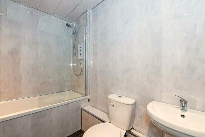 1 Bedroom Flat To Rent In Douglas Drive, East Kilbride, Glasgow, South Lanarkshire, G75