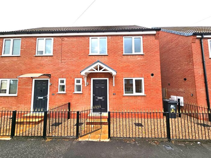 3 Bedroom Semi Detached House To Rent In Loscoe-Denby Lane, Loscoe, Heanor, Derbyshire, DE75