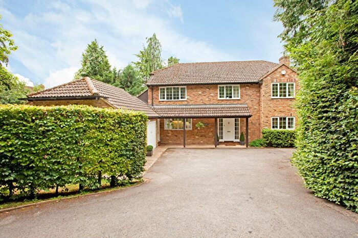 5 Bedroom Detached House For Sale In Blind Lane, Bourne End, SL8