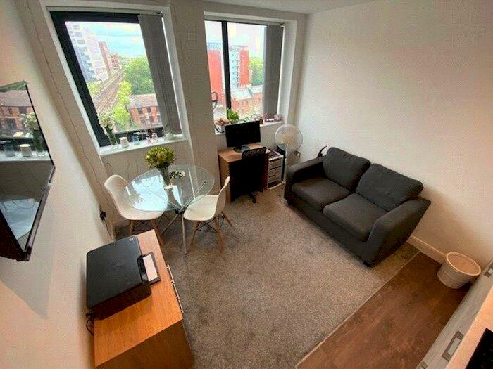 1 Bedroom Apartment To Rent In Bracken House, - Charles Street, Manchester, M1
