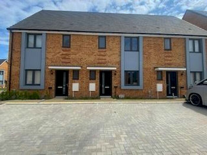 3 Bedroom Property To Rent In Cherry Orchard Drive, Rainham, Gillingham, ME8