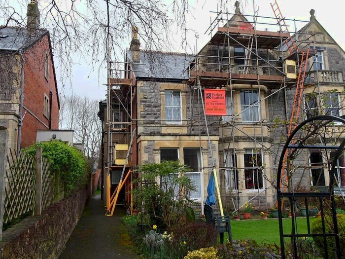 1 Bedroom Flat To Rent In Fons George Road, Taunton, TA1