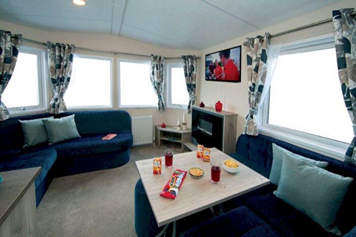 2 Bedroom Caravan For Sale In Mablethorpe Chalet And Caravan Park, Links Avenue, Mablethorpe, Lincolnshire, LN12