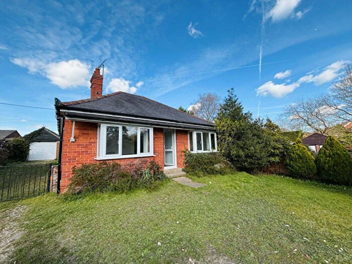 3 Bedroom Detached Bungalow For Sale In Sunnyside, Orchard Close, Hermitage, RG18