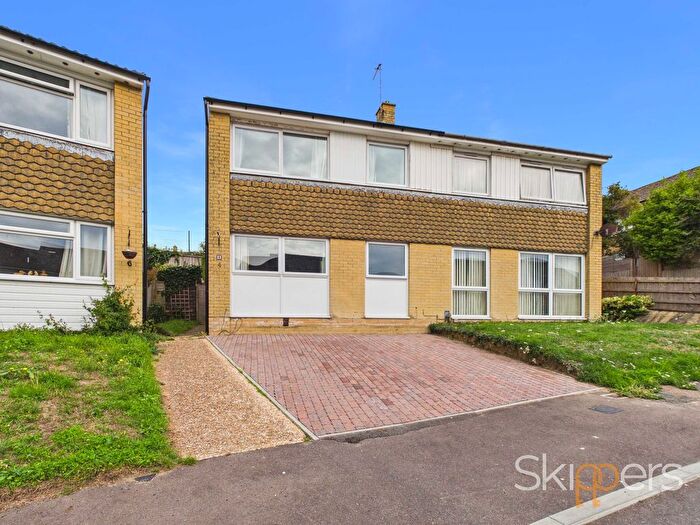 3 Bedroom Semi Detached House For Sale In Hythe Close, Folkestone, CT20