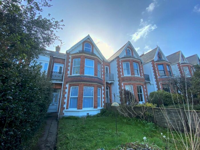 1 Bedroom Flat To Rent In Melvill Road, Falmouth, TR11