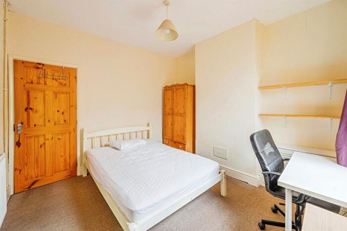 3 Bedroom Terraced House To Rent In Langley Street, Derby - Students Secure Now!, DE22