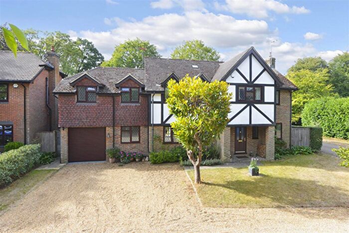6 Bedroom House For Sale In The Paddock, Busbridge ***No Onward Chain***, GU7