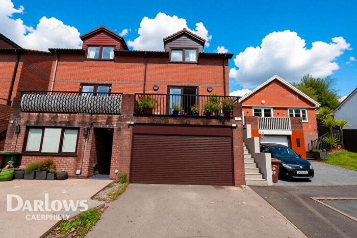 3 Bedroom Semi Detached House For Sale In Coed Y Pica, Caerphilly, CF83