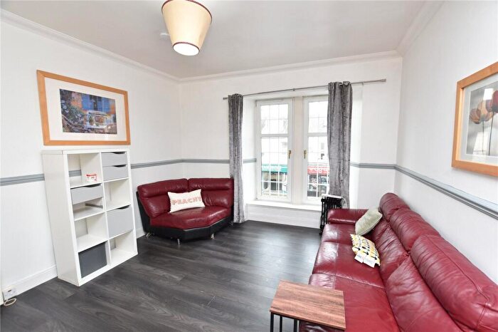 1 Bedroom Flat To Rent In B Main Street, Bellshill, Lanarkshire, ML4