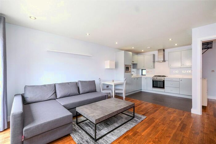 1 Bedroom Flat To Rent In Margery Street, London, WC1X
