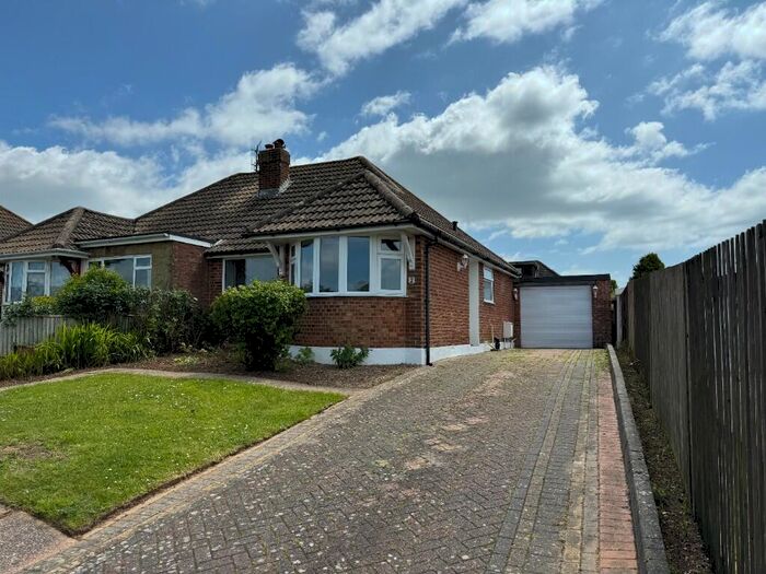 2 Bedroom Semi-Detached Bungalow To Rent In Hastings Avenue, Seaford, East Sussex, BN25