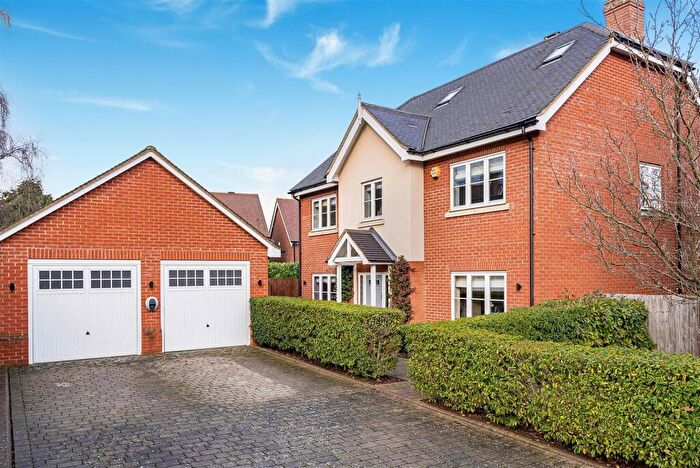 6 Bedroom Detached House For Sale In Owens View, Warren Park Road, Bengeo, SG14