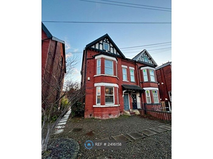 1 Bedroom Flat To Rent In Buxton Road, Stockport, SK2