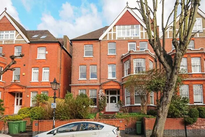 2 Bedroom Flat To Rent In Wedderburn Road, London, NW3