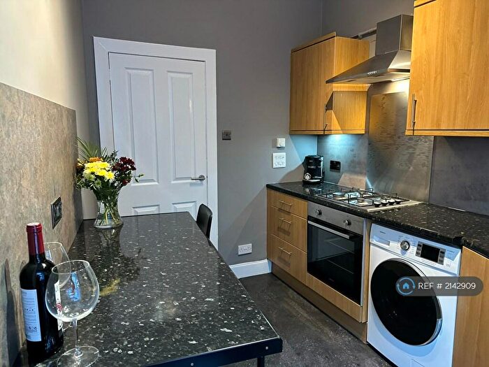 1 Bedroom Flat To Rent In Espedair Street, Paisley, PA2