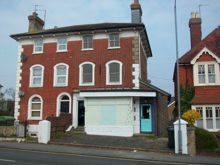 2 Bedroom Maisonette To Rent In Framfield Road, Uckfield, TN22