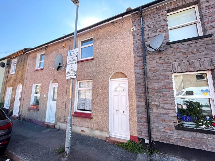 2 Bedroom Terraced House To Rent In Rural Vale, Northfleet, Gravesend, Kent, DA11