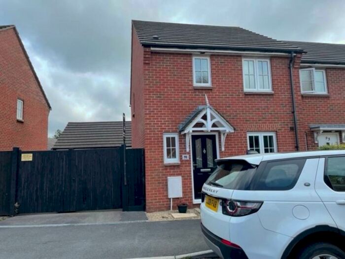 3 Bedroom House To Rent In Willow Close, St Georges, Weston-super-Mare, BS22