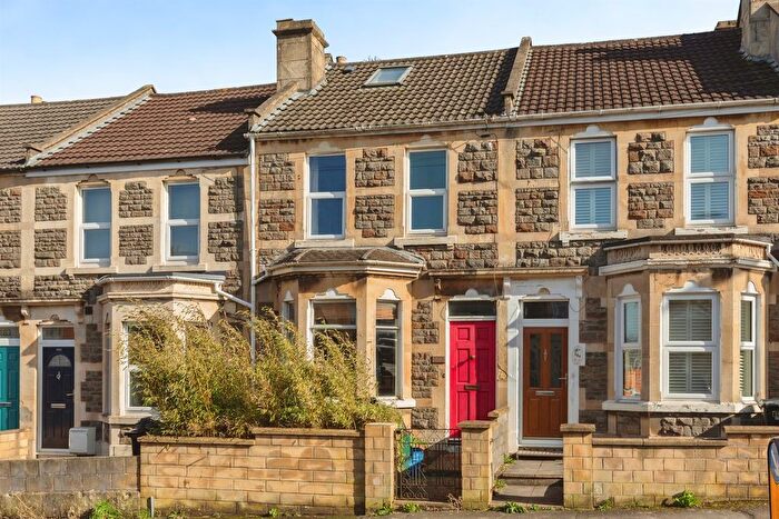 3 Bedroom Terraced House For Sale In Coronation Avenue, Bath, BA2