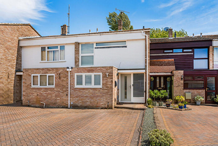 4 Bedroom Terraced House For Sale In Hardwick Avenue, Kidlington, OX5