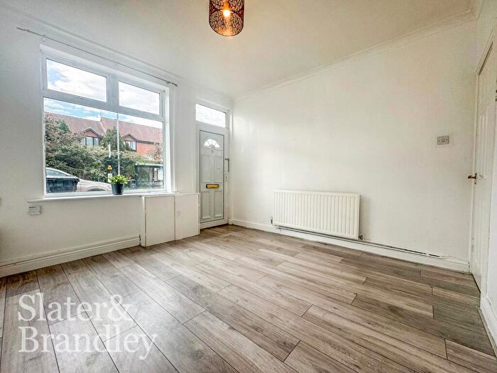 2 Bedroom Terraced House To Rent In Vale Road, Colwick, Nottingham, NG4