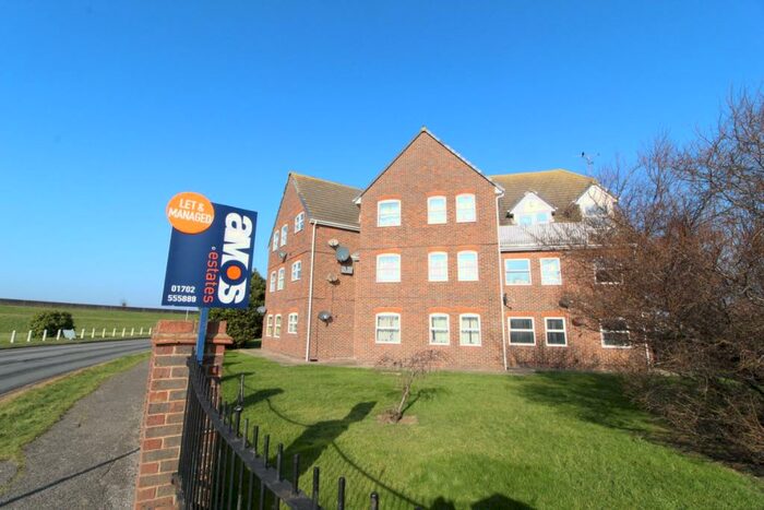 2 Bedroom Flat To Rent In Cherry Court, Western Esplanade, Canvey Island, SS8