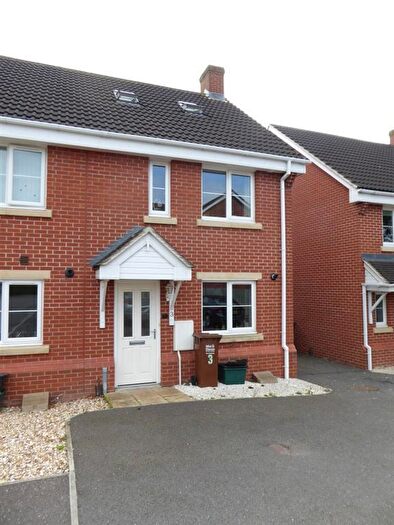 3 Bedroom Semi-Detached House To Rent In Gables Court, Willand, EX15