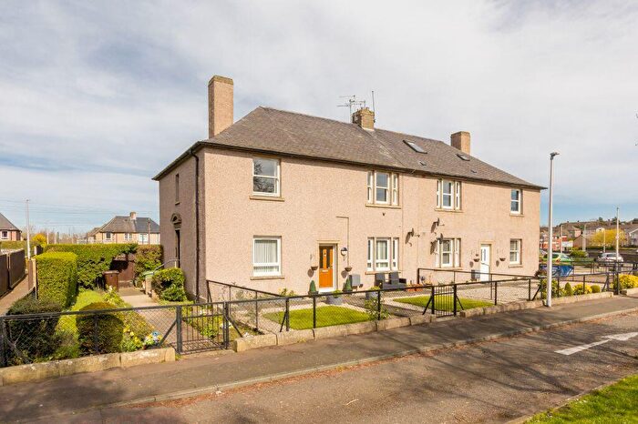 2 Bedroom Flat For Sale In Pinkie Road, Musselburgh, EH21