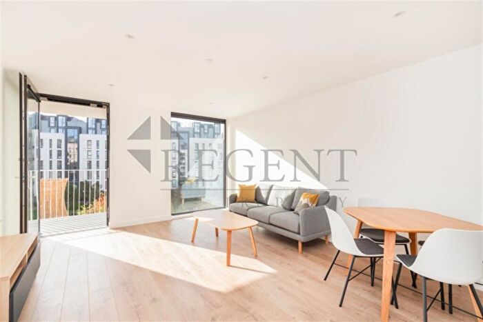 1 Bedroom Apartment To Rent In Merchants House, Stratford, E15