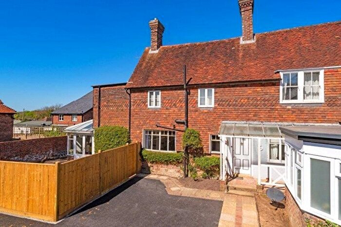 3 Bedroom Semi-Detached House For Sale In High Street, Wadhurst, East Sussex, TN5
