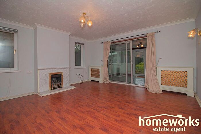 2 Bedroom Bungalow For Sale In Laburnum Crescent, Dereham, NR19