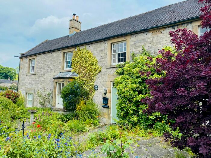 4 Bedroom Cottage To Rent In Mill Lane, Hartington, Buxton, SK17