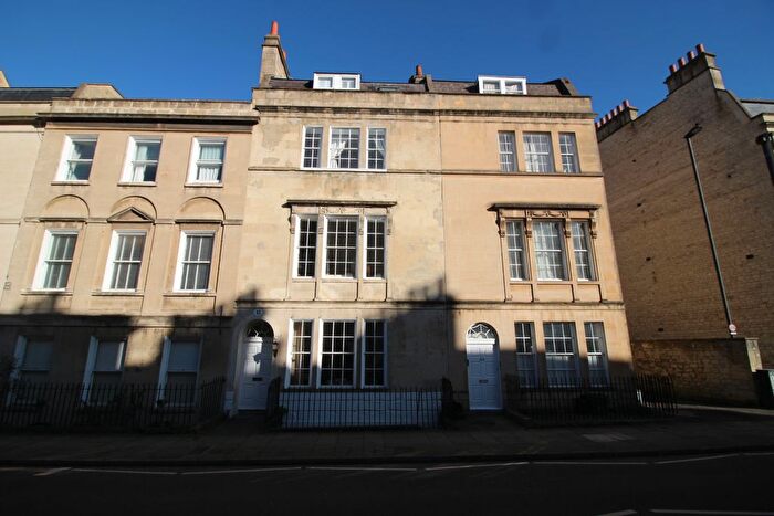 2 Bedroom Flat To Rent In Bathwick Street, Bath, BA2
