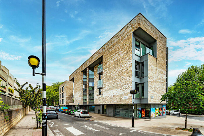 Studio To Rent In Raydon Street, Tufnell Park, London, N19