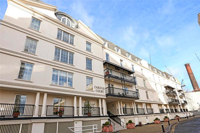 2 Bedroom Flat To Rent In Carlyle Court, Chelsea Harbour, London, SW10