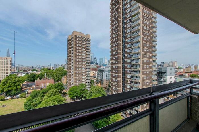 1 Bedroom Flat To Rent In Swedenborg Gardens, Wapping, London, E1