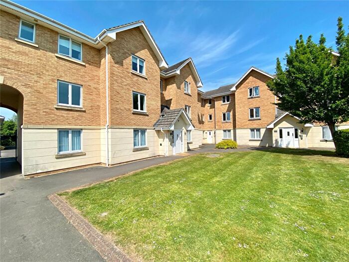 2 Bedroom Flat To Rent In Lloyd Close, Cheltenham, GL51