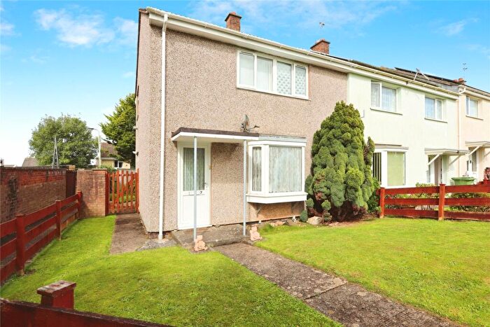 3 Bedroom End Of Terrace House For Sale In Bideford, Devon, EX39